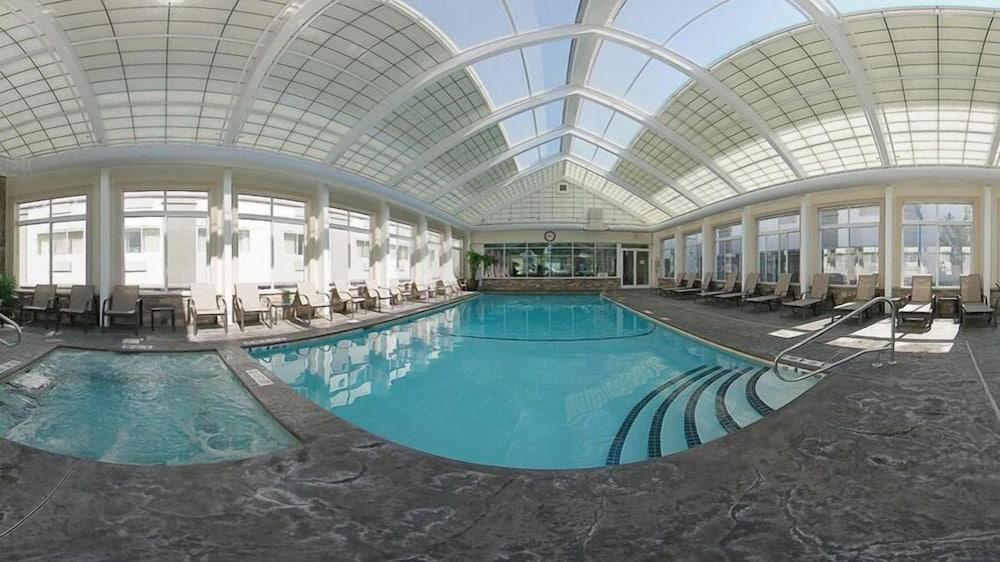 Doubletree By Hilton Nanuet Hotel Exterior foto