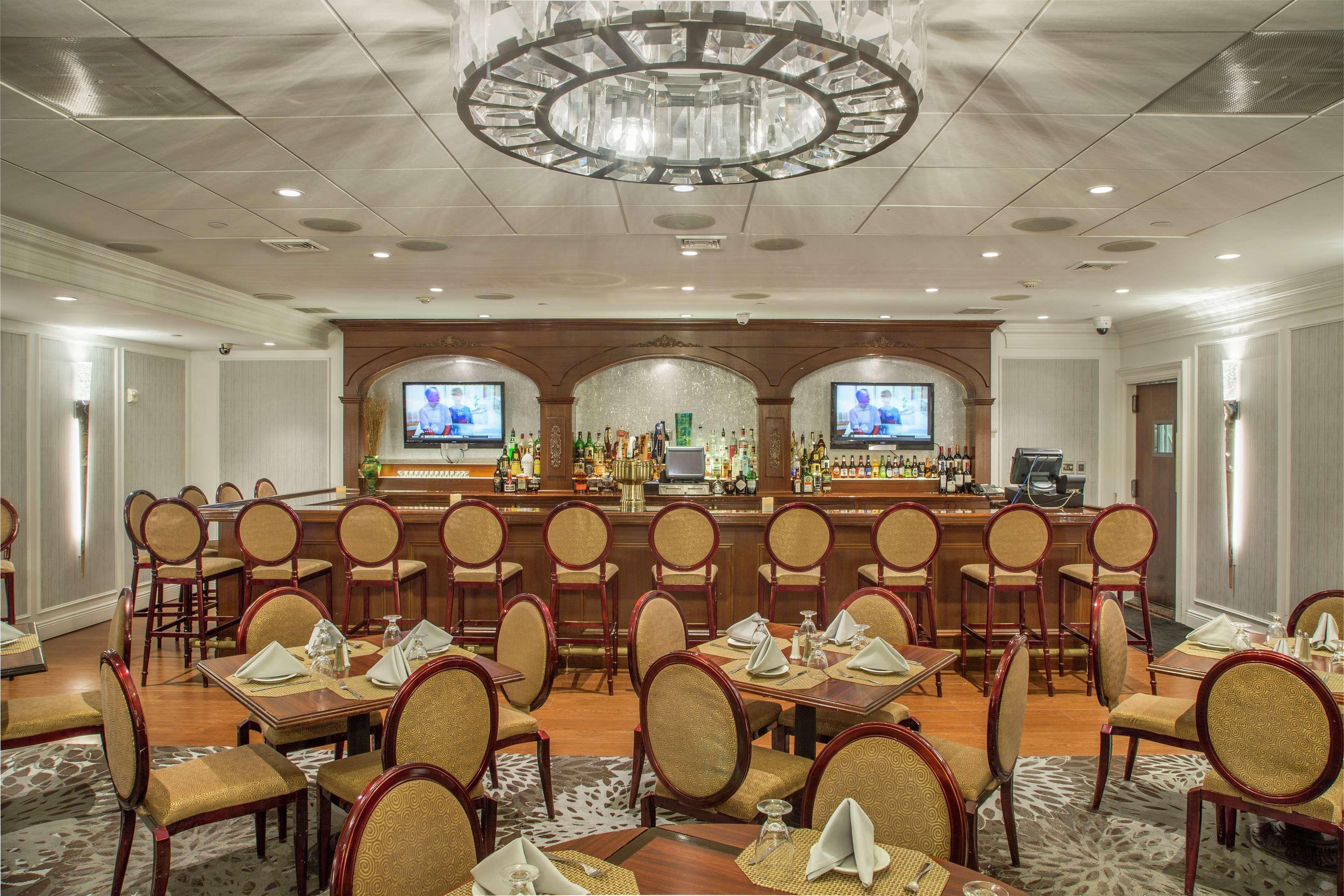 Doubletree By Hilton Nanuet Hotel Exterior foto