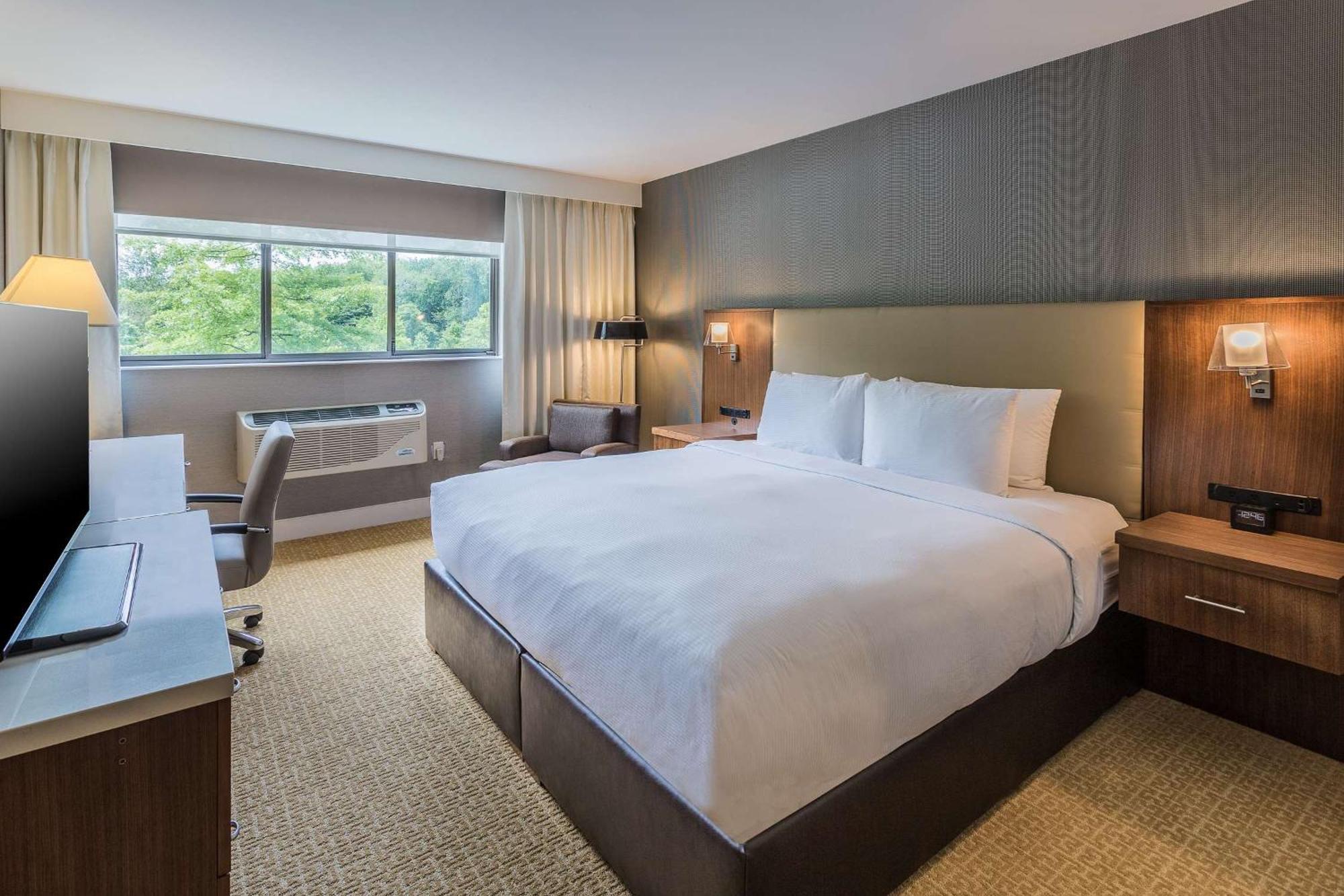 Doubletree By Hilton Nanuet Hotel Exterior foto